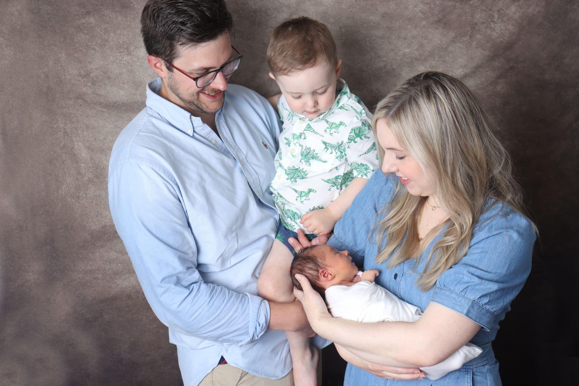 carousel-hero-element image-16